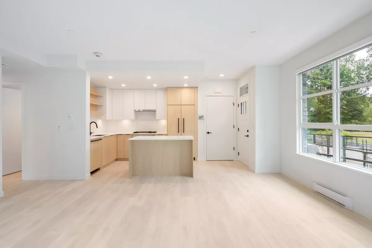 North Vancouver, BC V7H 1S8,2045 Heritage Park LN #110