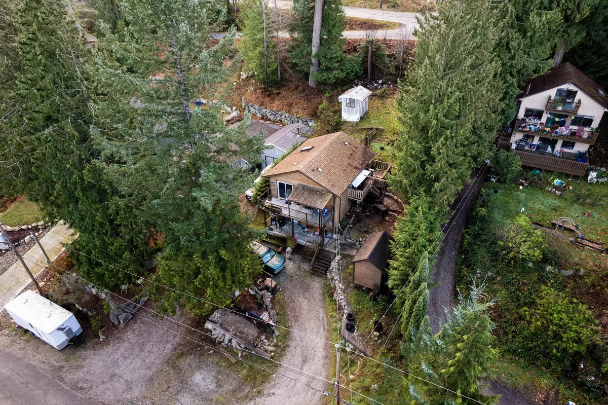 Madeira Park, BC V0N 2H1,5196 Wesjac RD