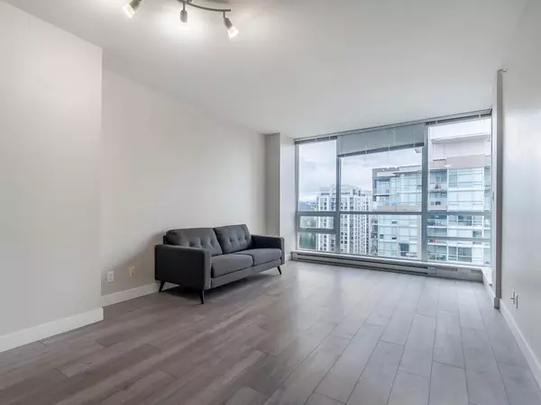 Coquitlam, BC V3B 0C4,2968 Glen DR #2906