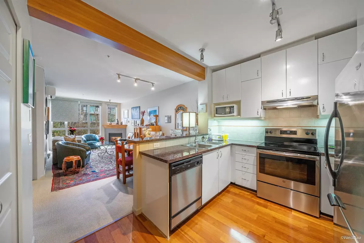 North Vancouver, BC V7G 2T2,580 Raven Woods DR #310