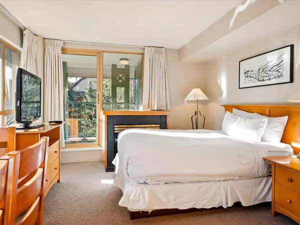 Whistler, BC V8E 0X2,4295 Blackcomb WAY #403