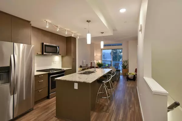 Sechelt, BC V7Z 0S3,5900 Beachgate LN