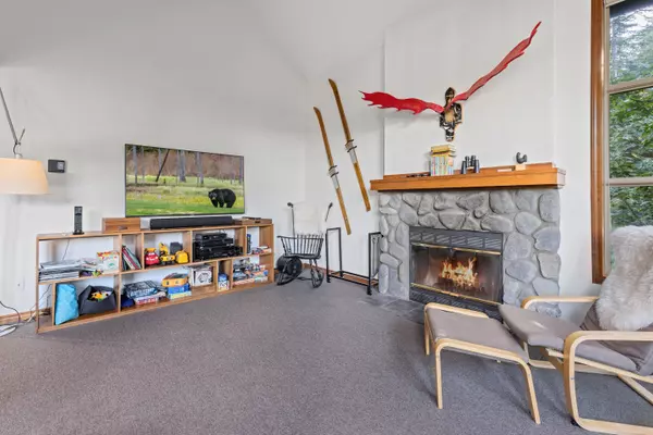 Whistler, BC V8E 0H2,4644 Blackcomb WAY #33