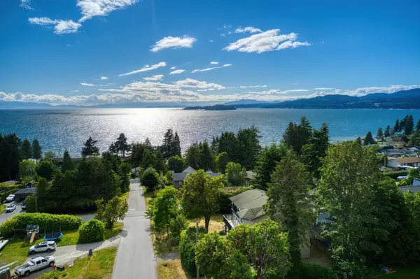 Sechelt, BC V0N 3A2,5110 Vine RD