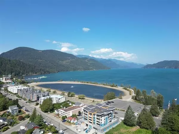 Harrison Hot Springs, BC V0M 1K0,470 Esplanade AVE #103