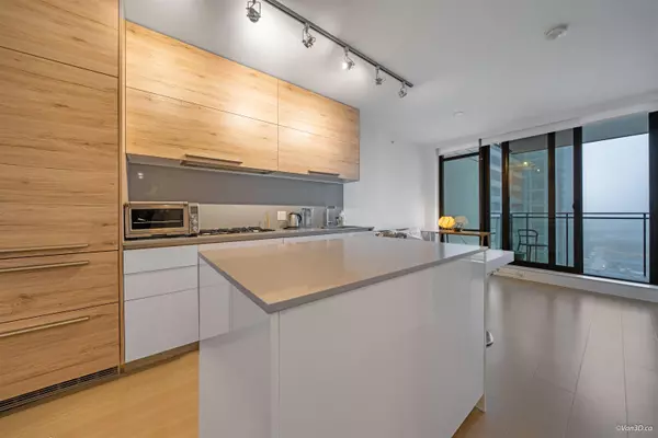 Burnaby, BC V5C 0K2,2378 Alpha AVE #2102