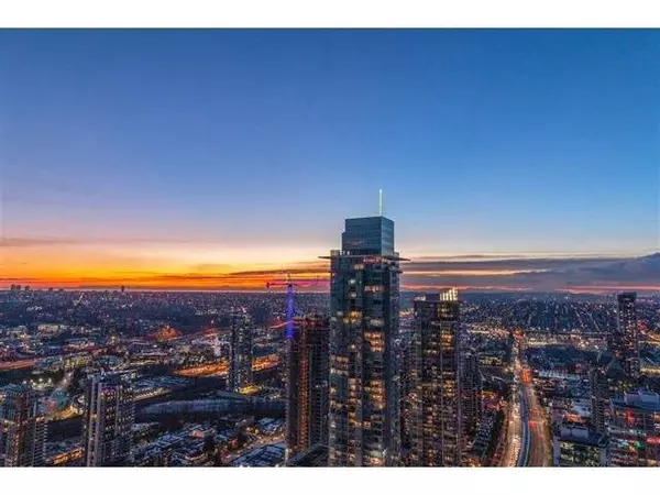 Burnaby, BC V5C 0K2,1955 Alpha WAY #4808