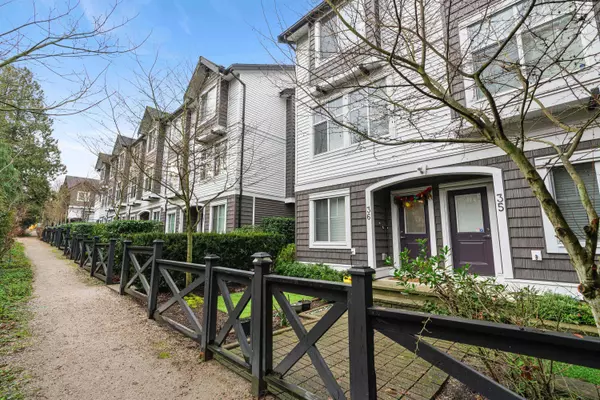 Surrey, BC V3X 2N4,14271 60 AVE #36