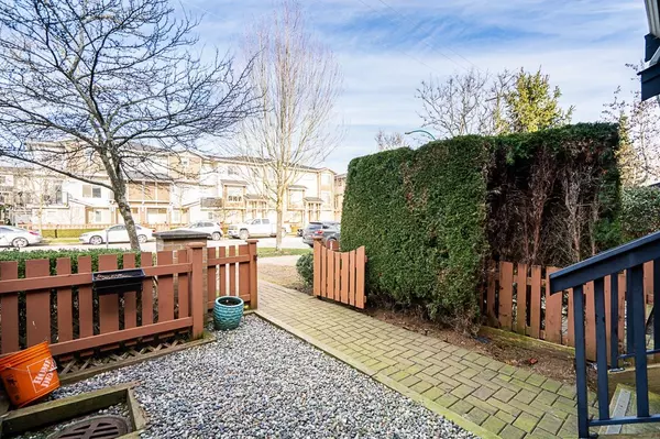 Surrey, BC V4N 5V5,19448 68 AVE #51