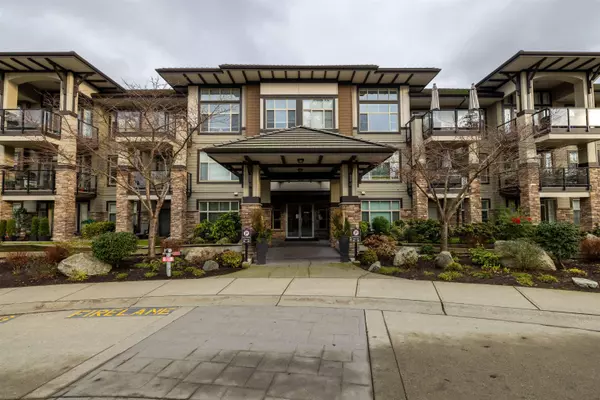 Surrey, BC V3Z 4R3,15185 36 AVE #209