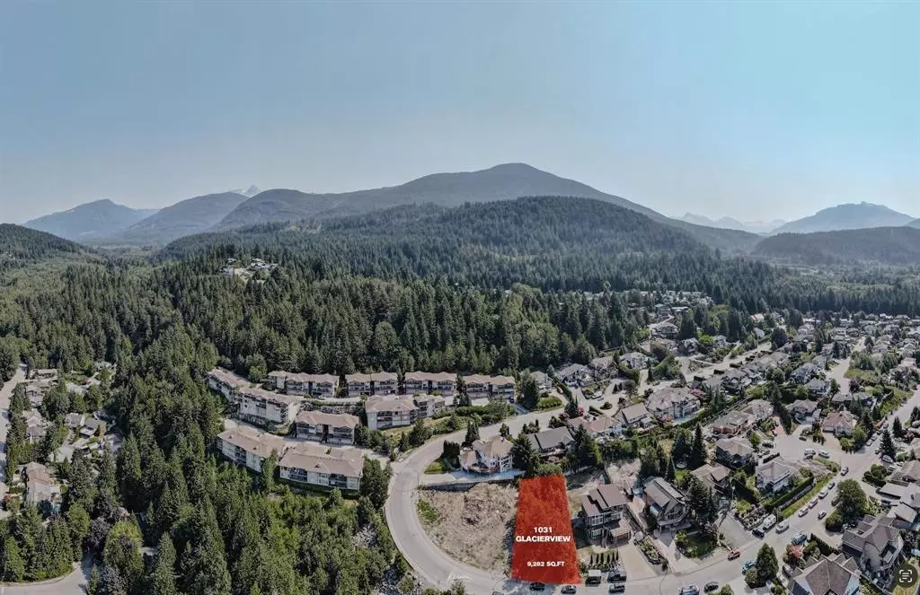 Squamish, BC V0N 1T0,1031 Glacier View DR