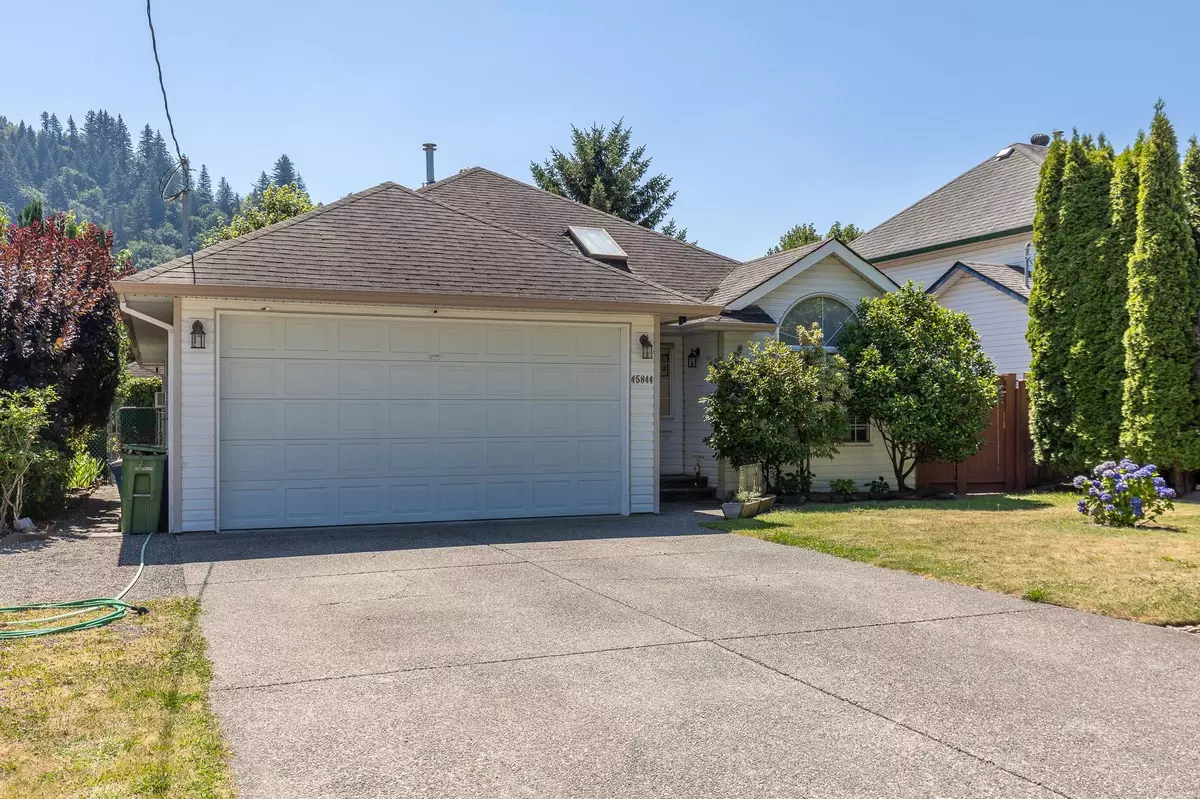 Chilliwack, BC V2R 3X1,45844 Thomas RD