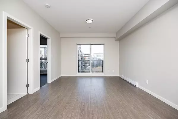 Surrey, BC V3T 0L9,13768 108 AVE #318