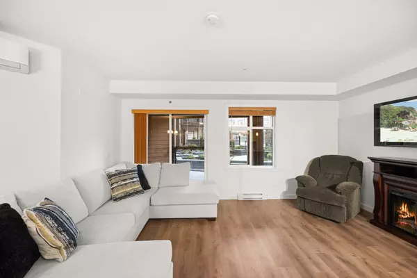 Langley, BC V2Y 3P8,20376 86 AVE #209