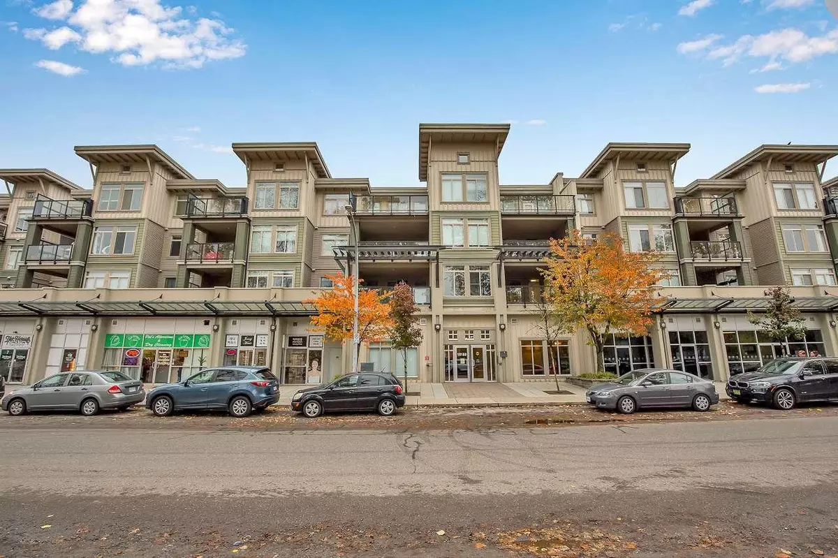 Surrey, BC V3R 0B5,10180 153 ST #233