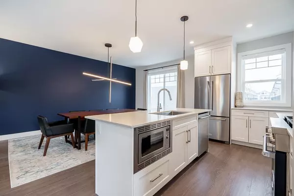 Surrey, BC V4N 6V7,19501 74 AVE #81