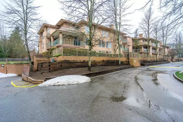 Surrey, BC V3R 0T1,14980 101a AVE #201