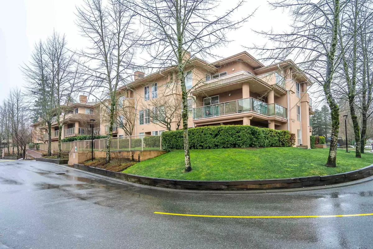 Surrey, BC V3R 0T1,14980 101a AVE #201