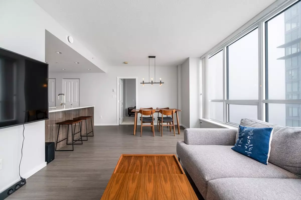 Burnaby, BC V5H 0G8,6638 Dunblane AVE #2701