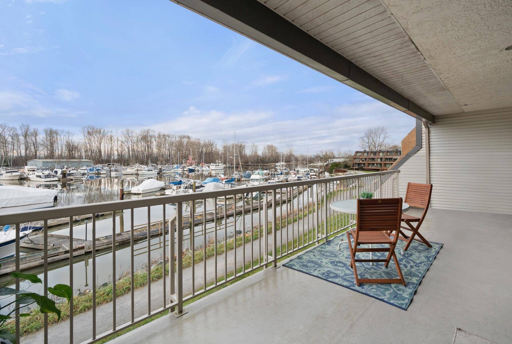 4803 48 AVE #209,  Delta,  BC V4K 1V2