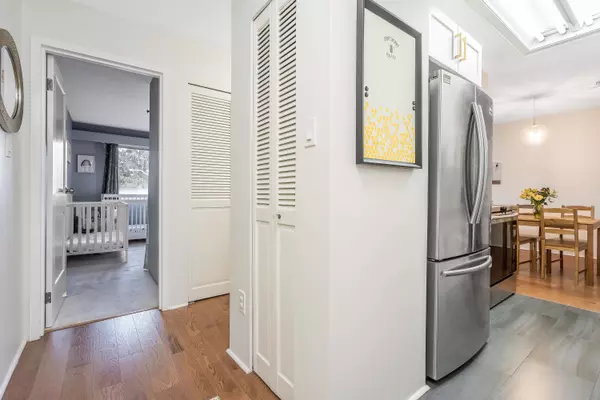 New Westminster, BC V3L 4L2,466 E Eighth AVE #406