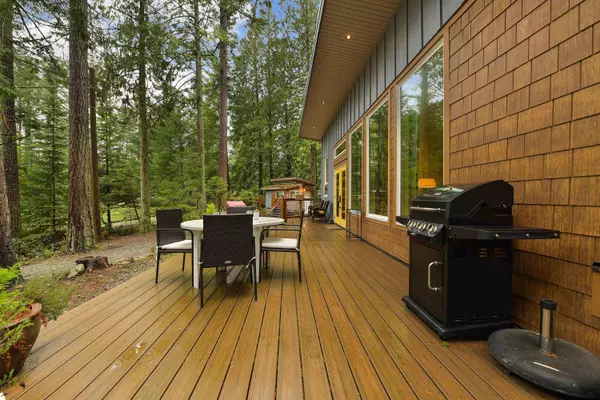 Mayne Island, BC V0N 2J2,763 Steward DR