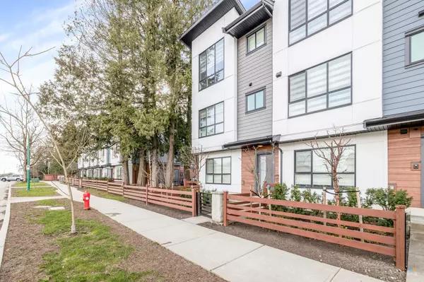 7177 194a ST #6,  Surrey,  BC V4N 6V6