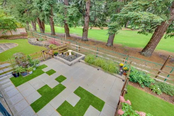 277 171 ST #19,  Surrey,  BC V3Z 9P4