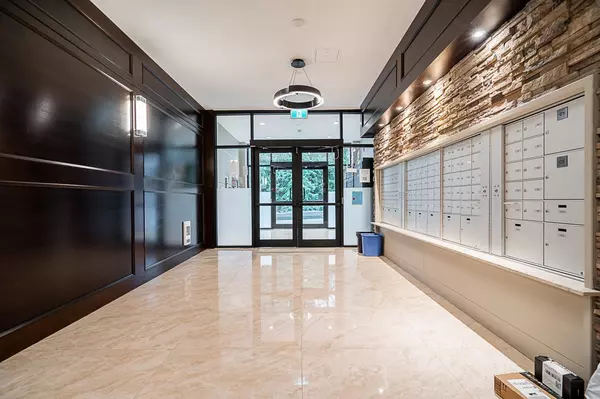 Langley, BC V2Y 3P8,20376 86 AVE #417