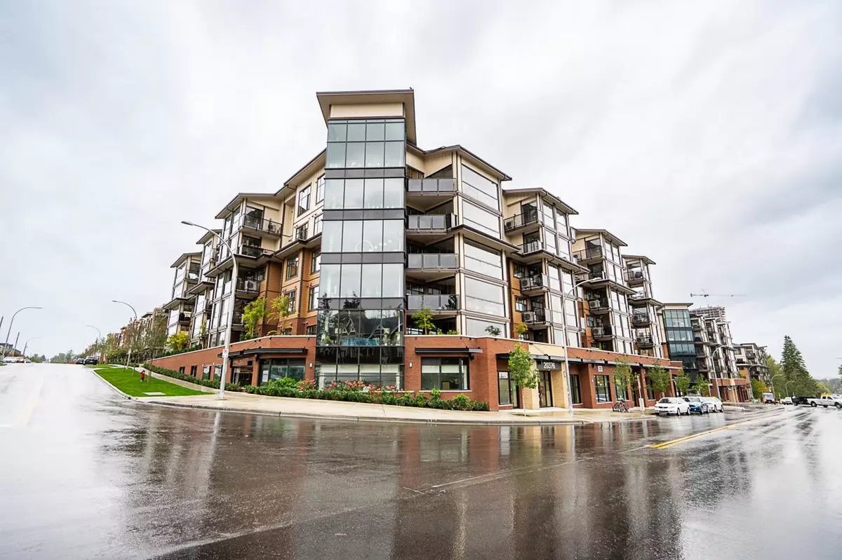 Langley, BC V2Y 3P8,20376 86 AVE #417