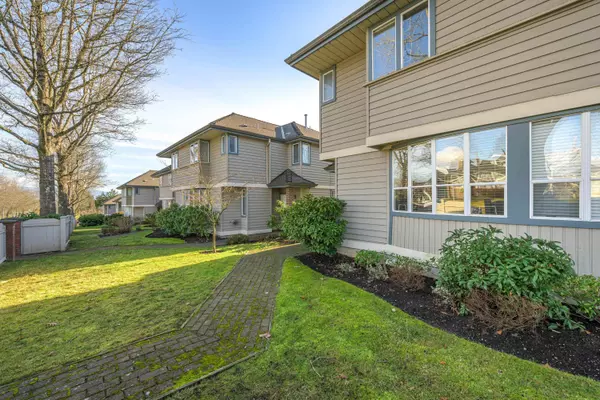 Port Coquitlam, BC V3C 5X8,920 Citadel DR #13