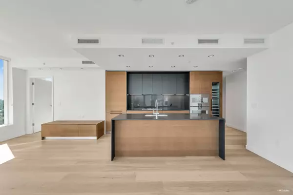 Vancouver, BC V6Z 0G7,1289 Hornby ST #4903