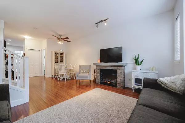 Surrey, BC V4N 0B4,7088 191 ST #35