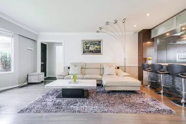 Burnaby, BC V5H 1W6,6025 Dickens ST