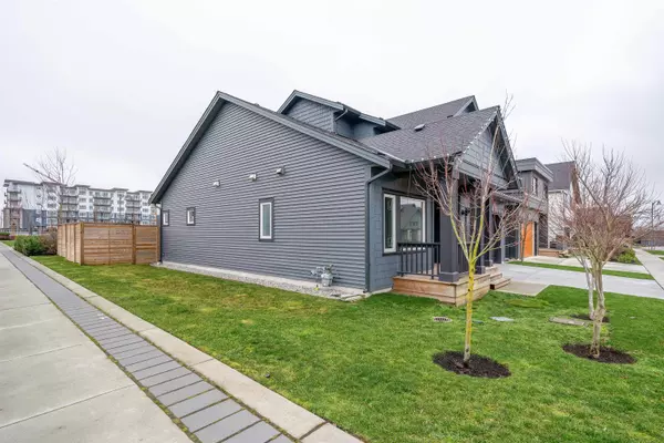 Tsawwassen, BC V4M 0C8,2465 Wren DR