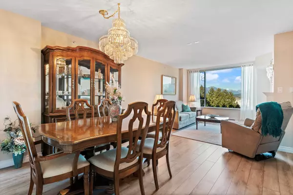 Maple Ridge, BC V2X 3N8,12148 224 ST #510