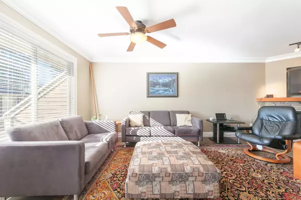 Port Moody, BC V3H 4T3,181 Ravine DR #23