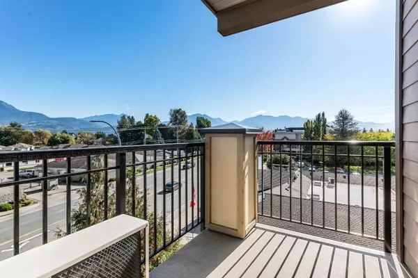 Chilliwack, BC V2P 0E1,8531 Young RD #316