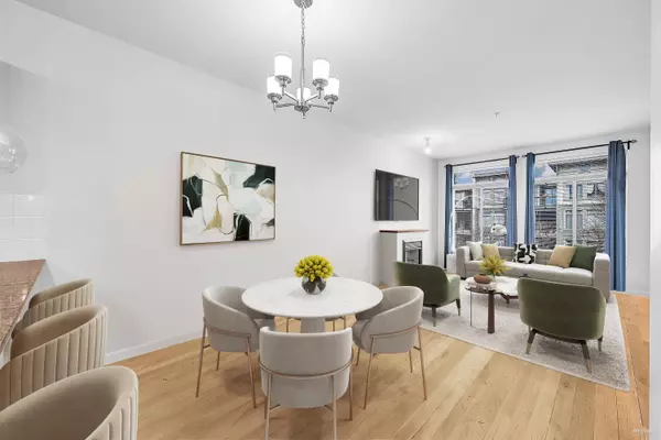 Surrey, BC V3R 0B5,10180 153 ST #329