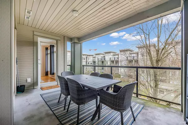 Surrey, BC V3R 0B5,10180 153 ST #329