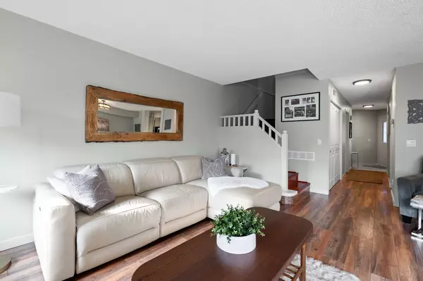 Langley, BC V1M 2E1,9045 Walnut Grove DR #38