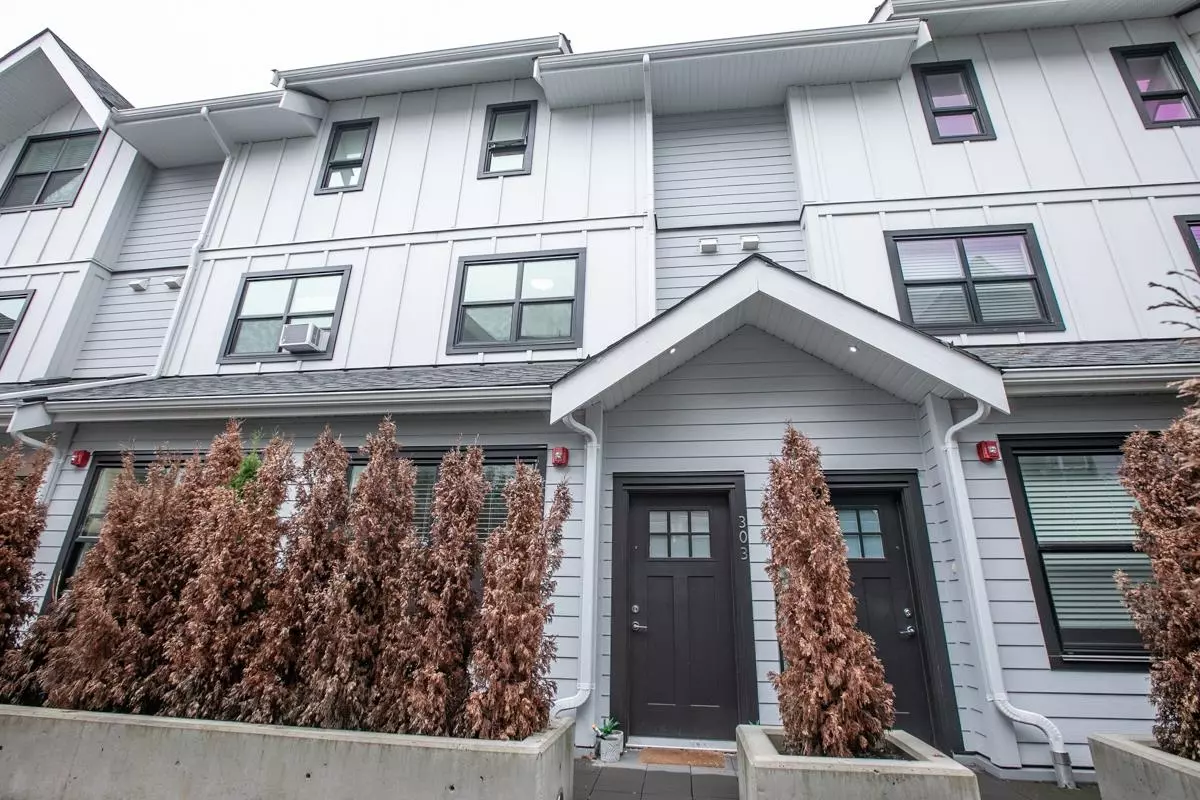 Burnaby, BC V5E 1H5,6933 Arcola ST #303