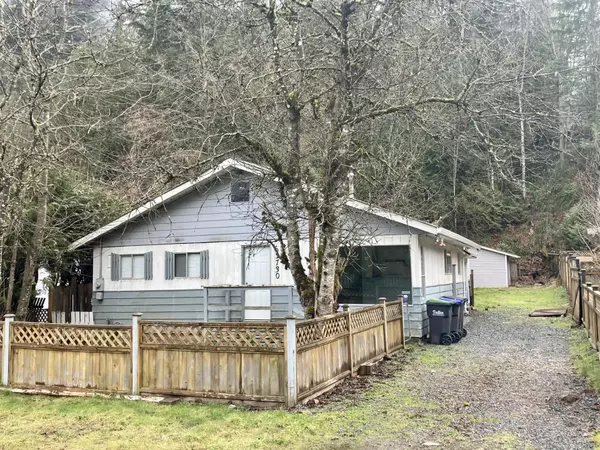 Hope, BC V0X 1L2,63730 Old Yale RD