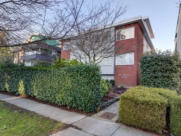 Vancouver, BC V6M 1W7,2255 W 40th AVE #7