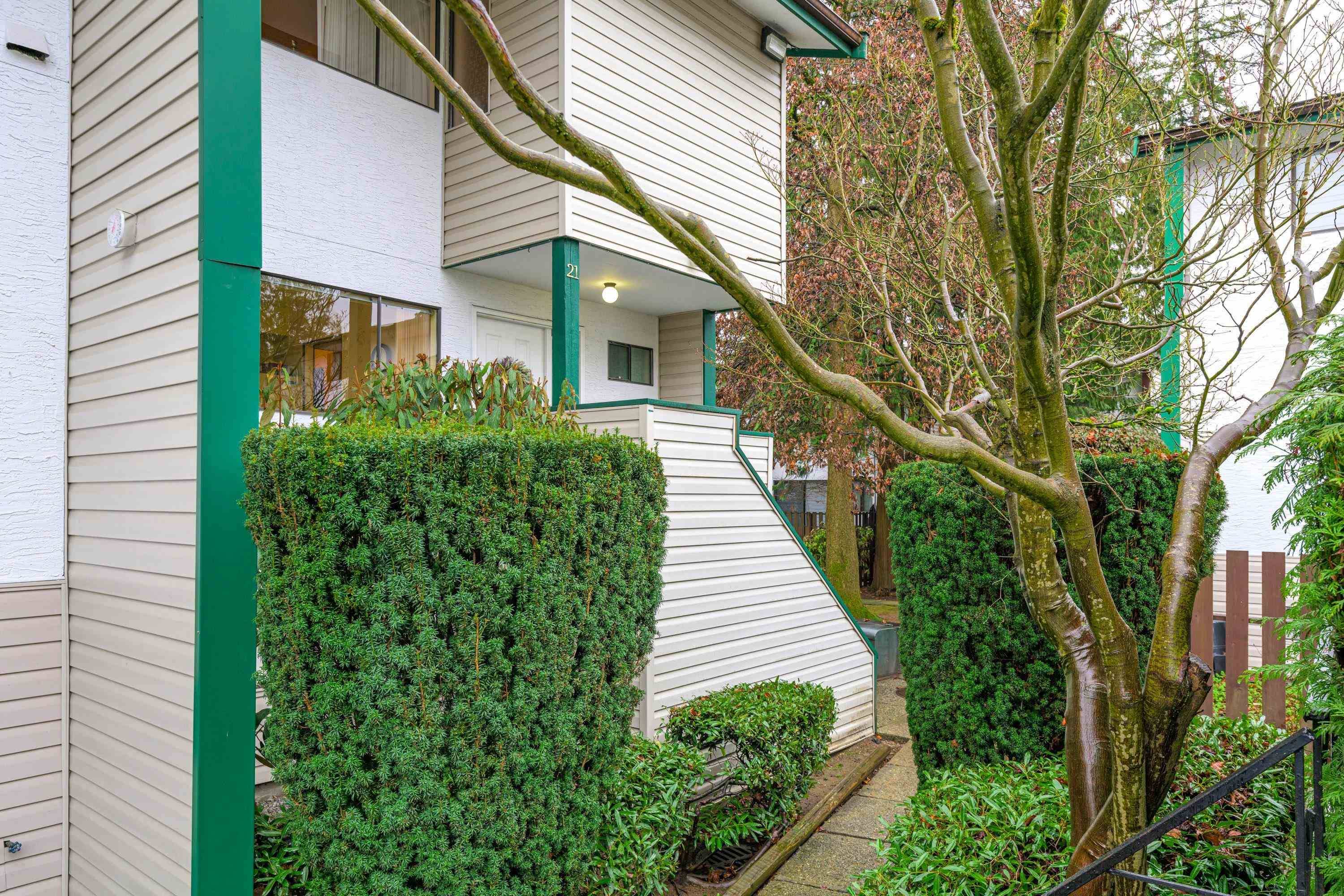 Surrey, BC V3V 6B9,9387 121 ST #21