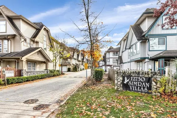 Surrey, BC V3W 1P3,12730 66 AVE #17