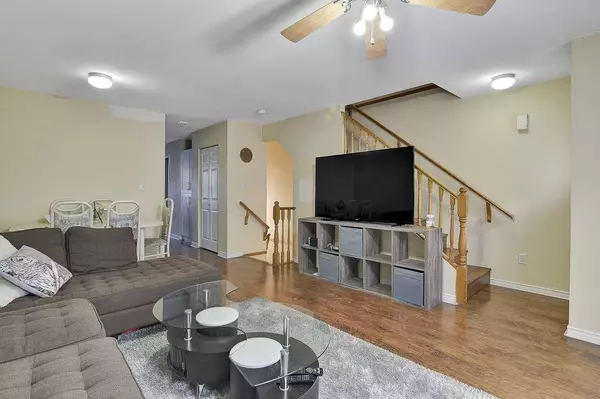 Surrey, BC V3W 1P3,12730 66 AVE #17