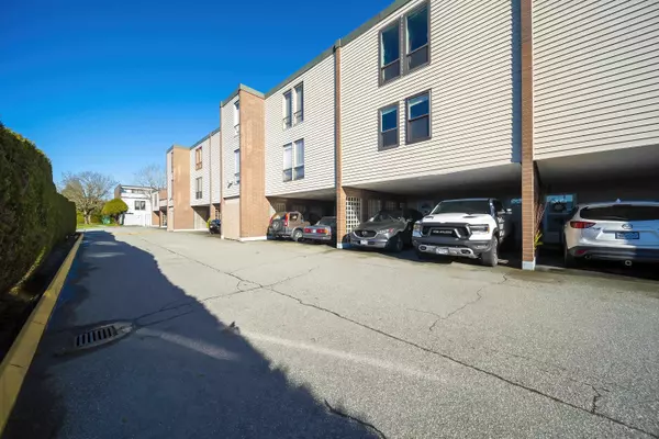 Richmond, BC V7E 1V3,10200 4th AVE #96