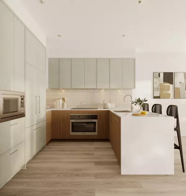 North Vancouver, BC V7P 2K6,958 Lytton ST #107
