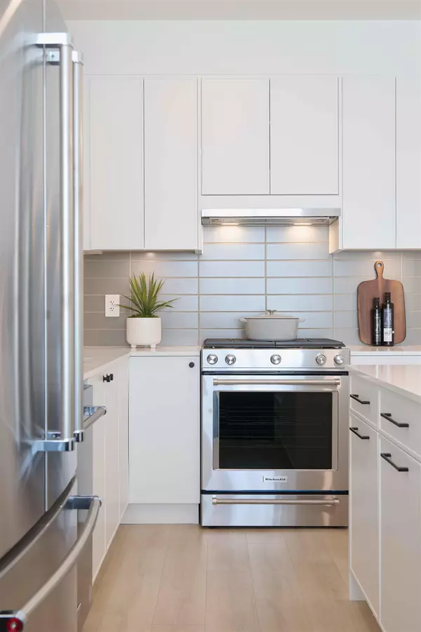 Abbotsford, NL A9A 9A9,2771 Montrose AVE #508